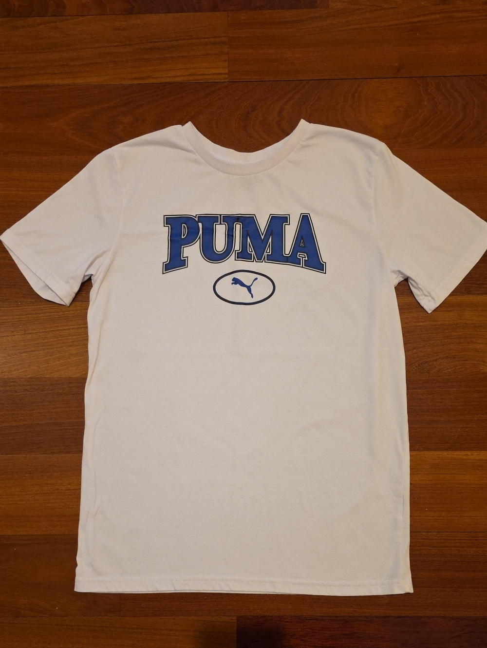 Puma Boys White T-shirt, Size L.